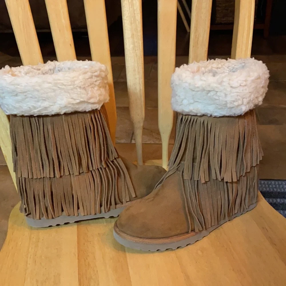 Madden Girl Tan Fringe Winter Boots with Cream Sherpa Cuff